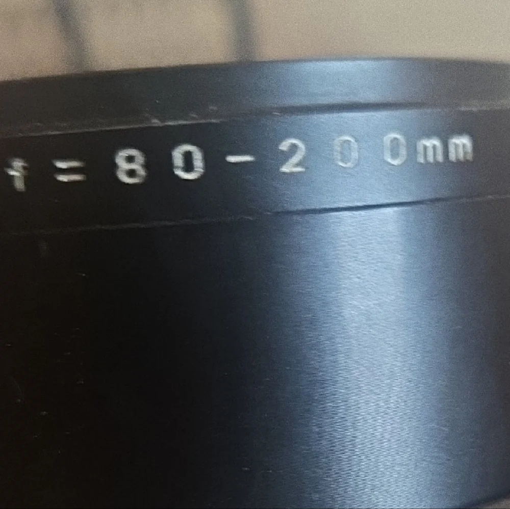 Source Unknown Black Camera Lens with Case